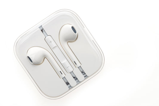High-Quality iPhone Handsfree with Built-in Microphone